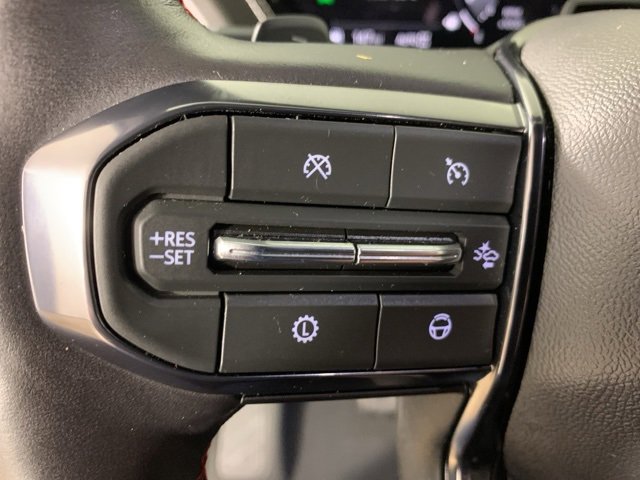 Used 2025 GMC Yukon XL AT4 Ultimate image 24