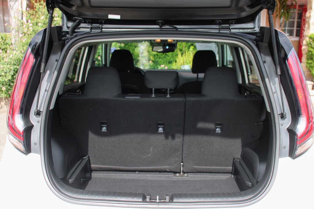 Used 2023 Kia Soul S image 8