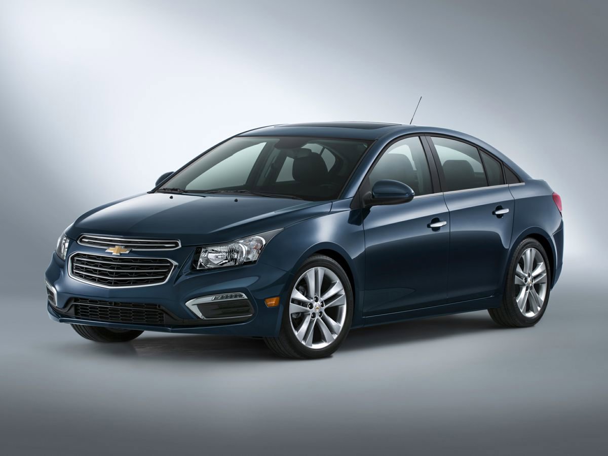 Used 2016 Chevrolet Cruze LT w/ Sun, Sound and Sport Package