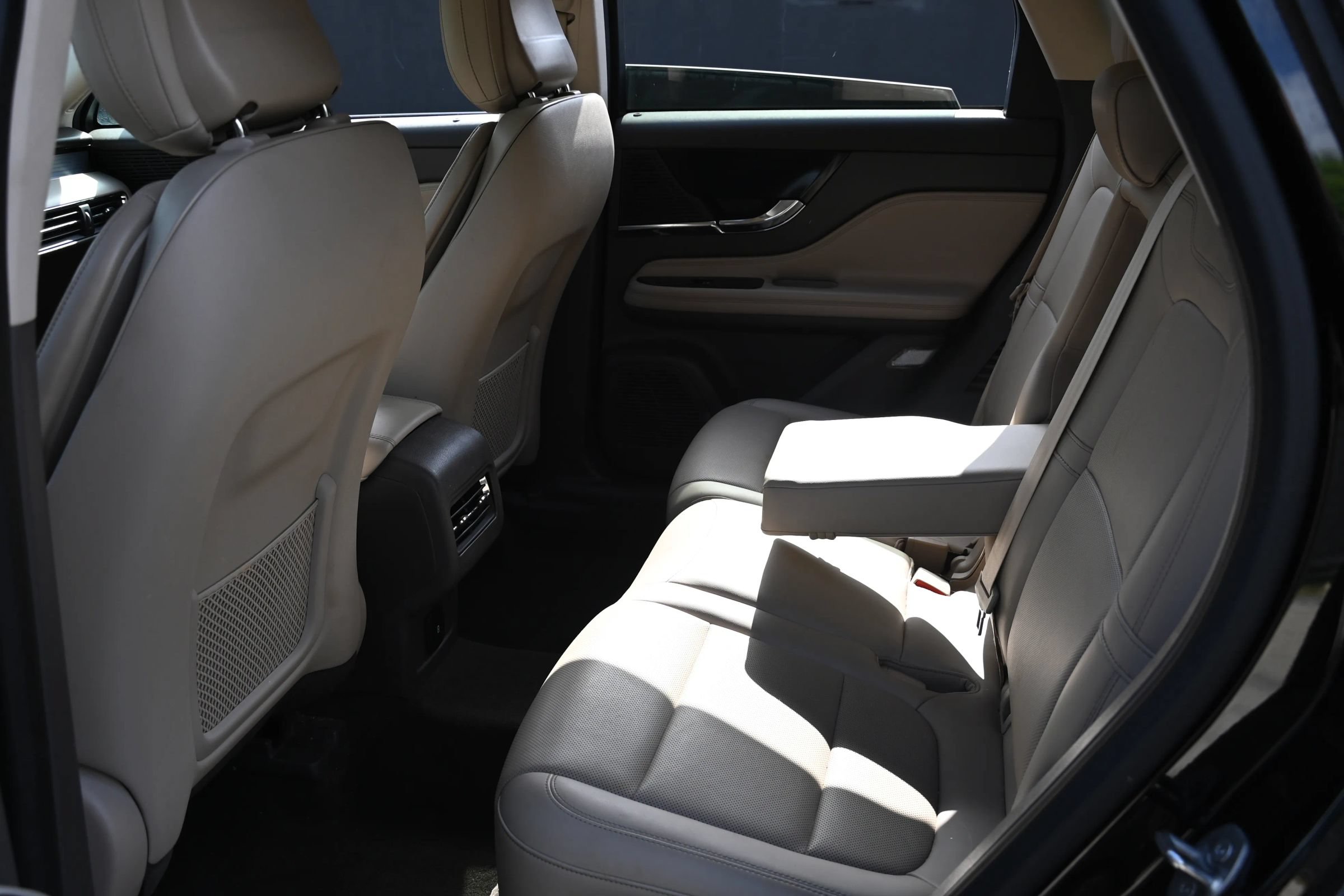 Used 2020 Lincoln Corsair FWD image 16