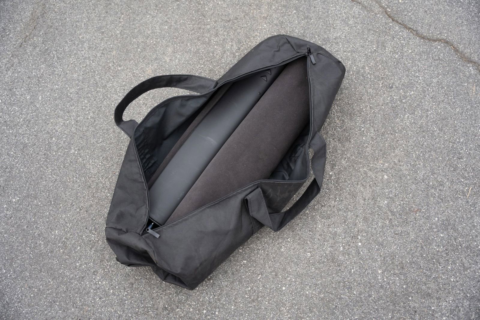 Used 2011 Tesla Roadster Sport image 35