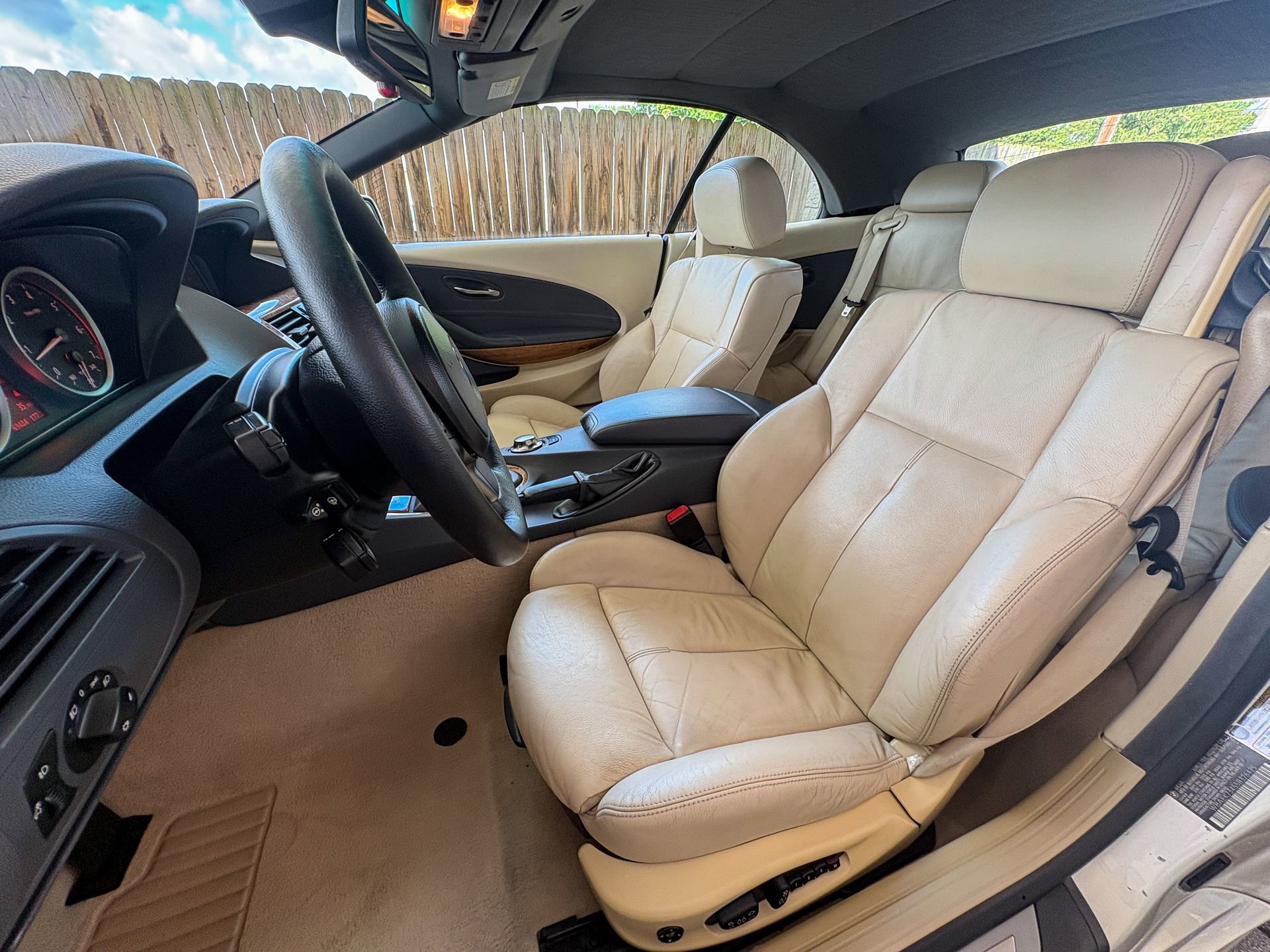 Used 2005 BMW 645Ci Convertible RWD image 23