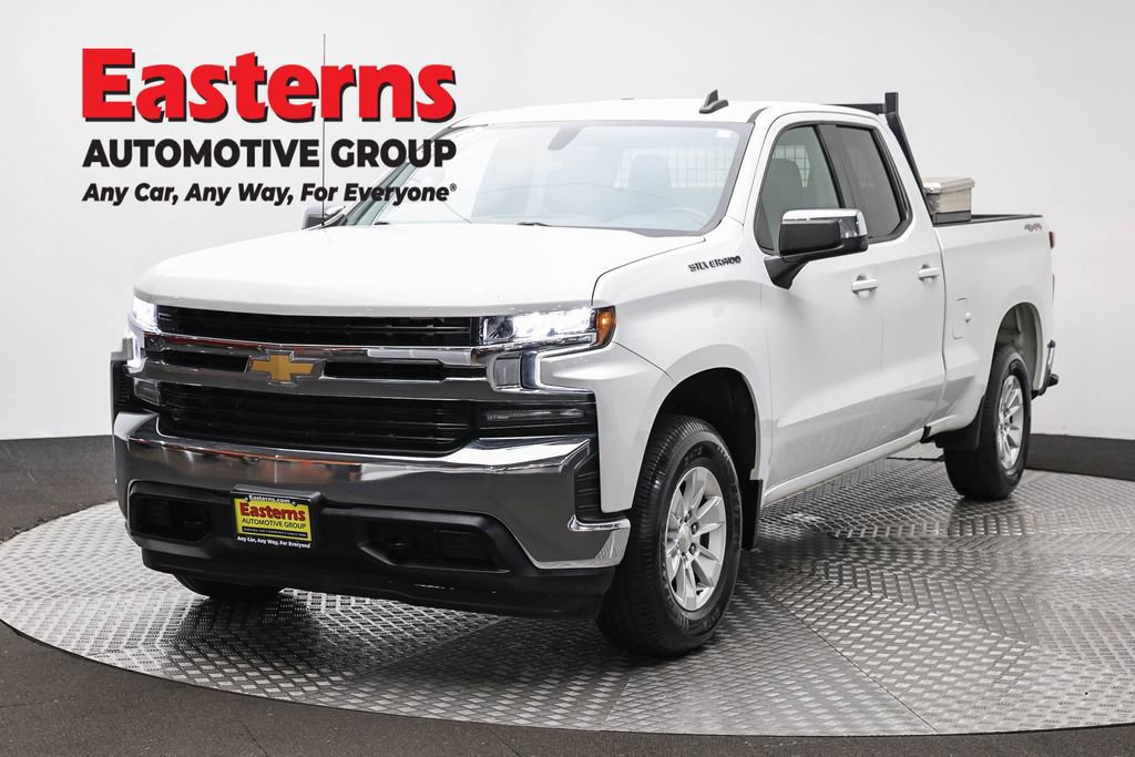 Used 2021 Chevrolet Silverado 1500 LT AWD/4WD image 1
