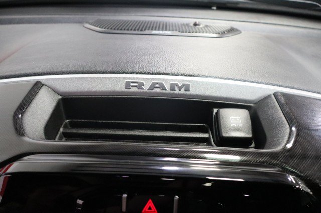 Used 2020 RAM 1500 Laramie w/ Sport Appearance Package AWD/4WD image 70