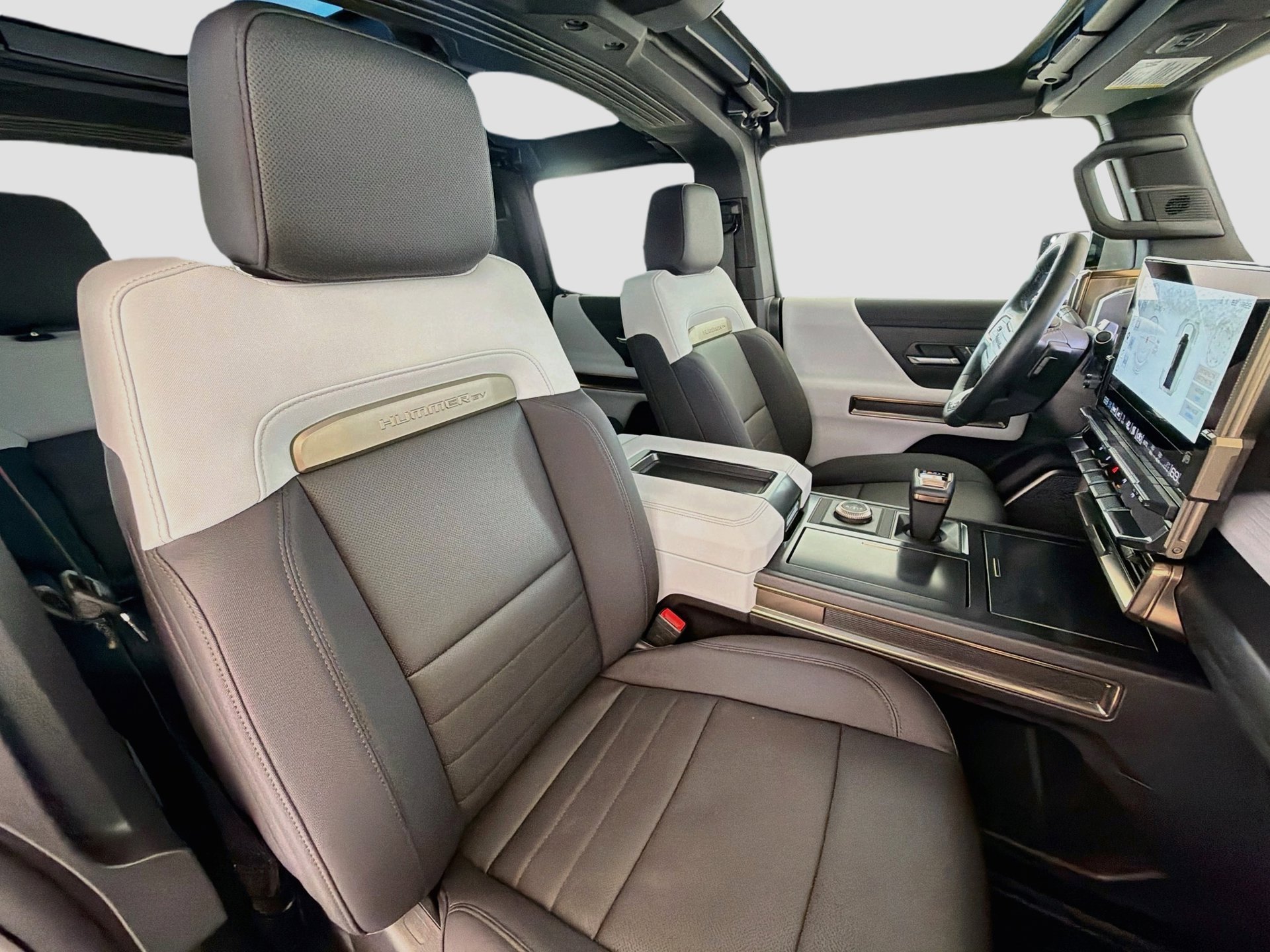 Used 2025 GMC Hummer EV 3X AWD/4WD image 13