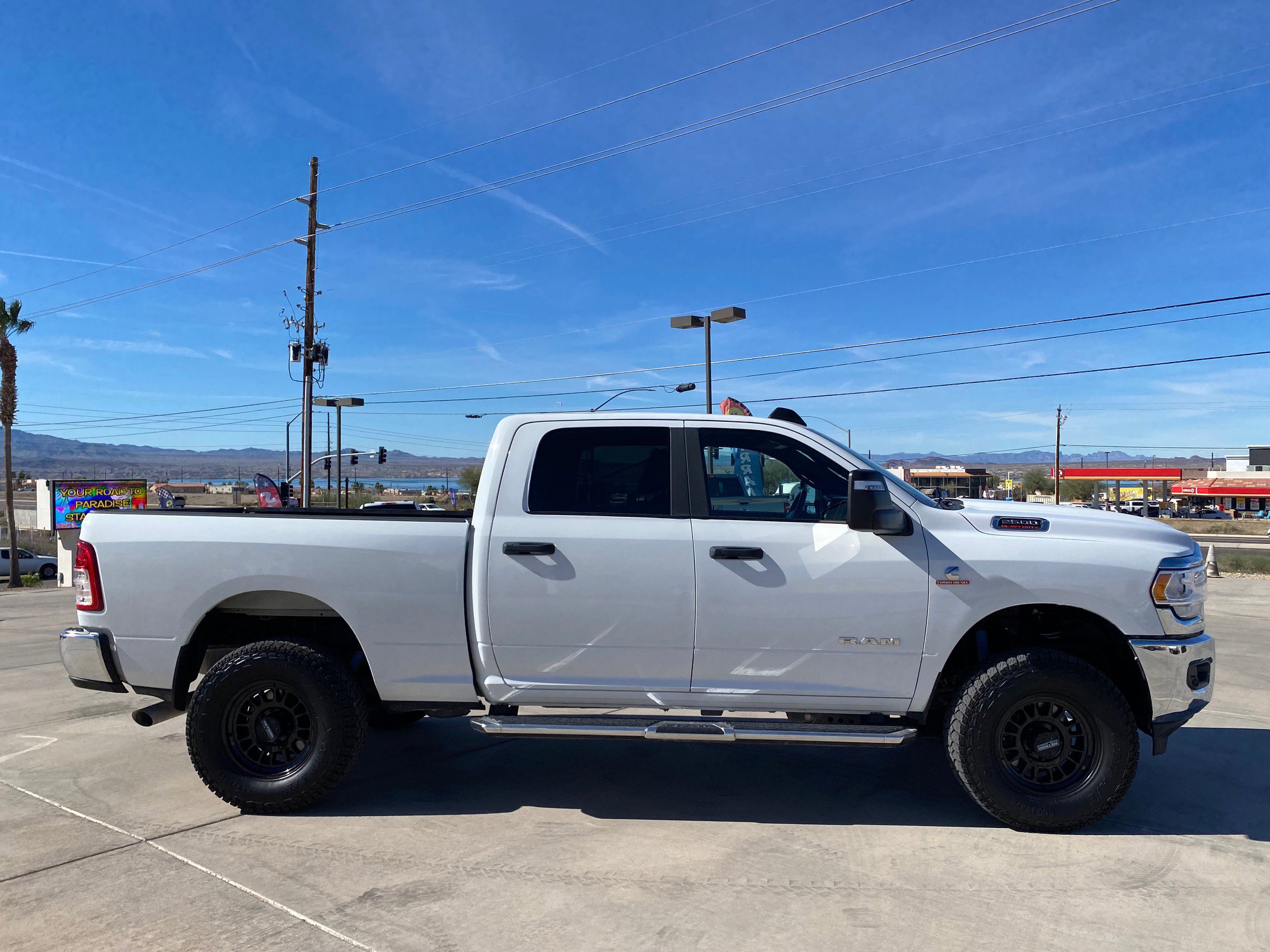 Used 2024 RAM 2500 Big Horn w/ Off Road Package image 10