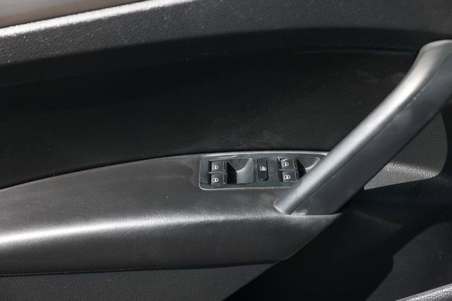 Used 2015 Volkswagen Passat 1.8T SE FWD image 49
