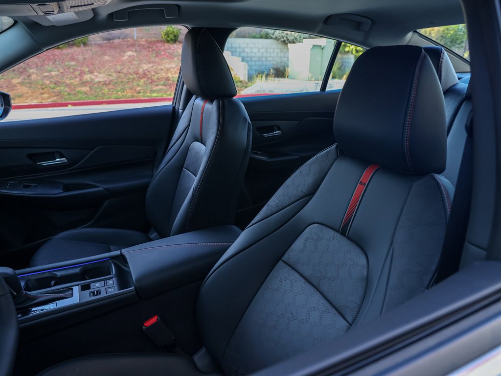 New 2026 Nissan Sentra SR w/ SR Premium Package FWD image 16