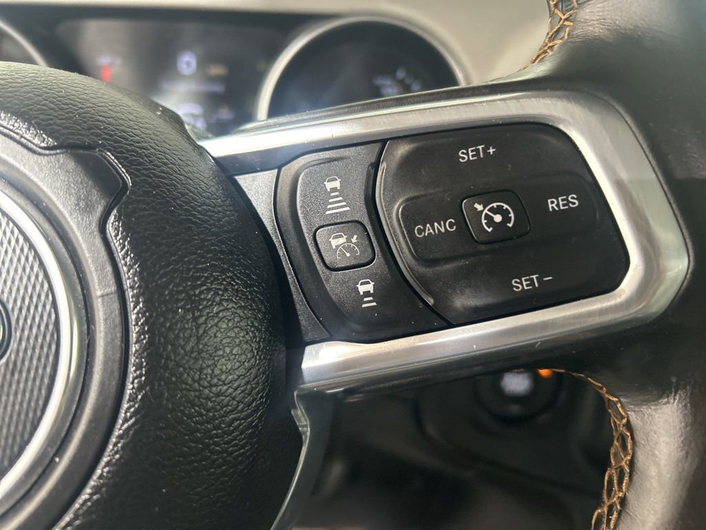 Used 2021 Jeep Wrangler Unlimited Sahara image 25