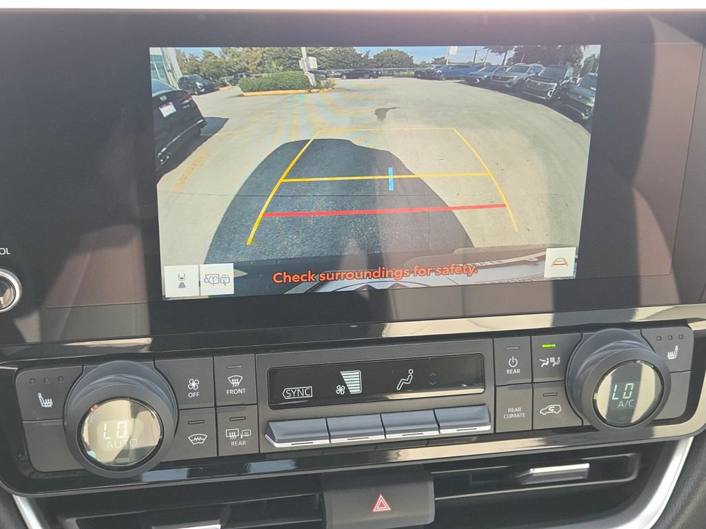 Used 2024 Toyota Grand Highlander FWD image 15