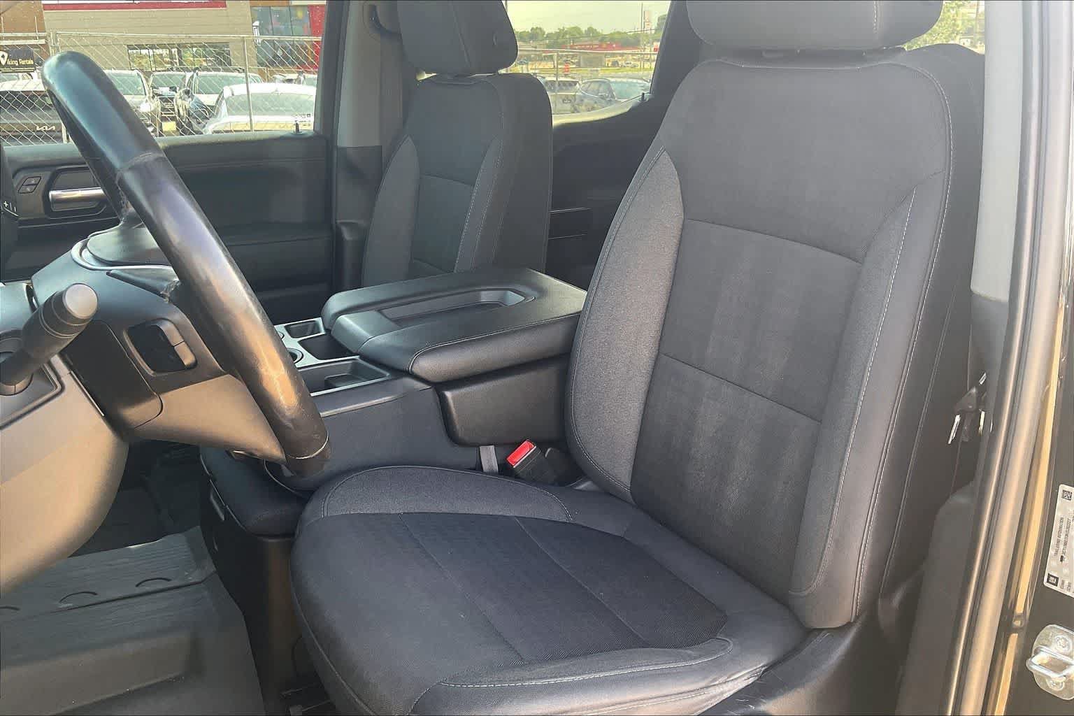 Used 2019 GMC Sierra 1500 SLE w/ SLE Value Package AWD/4WD image 10