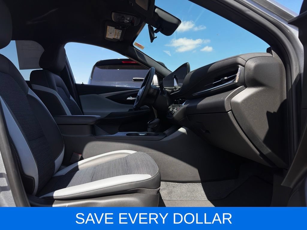 Used 2025 Buick Envista Preferred w/ Convenience I Package FWD image 15
