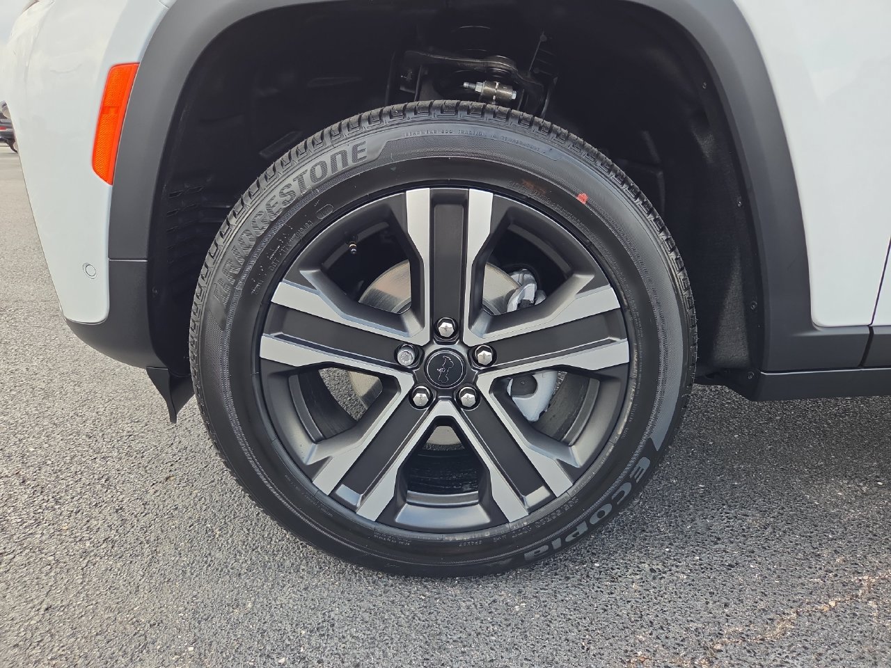 New 2027 Jeep Grand Cherokee Limited AWD/4WD image 32