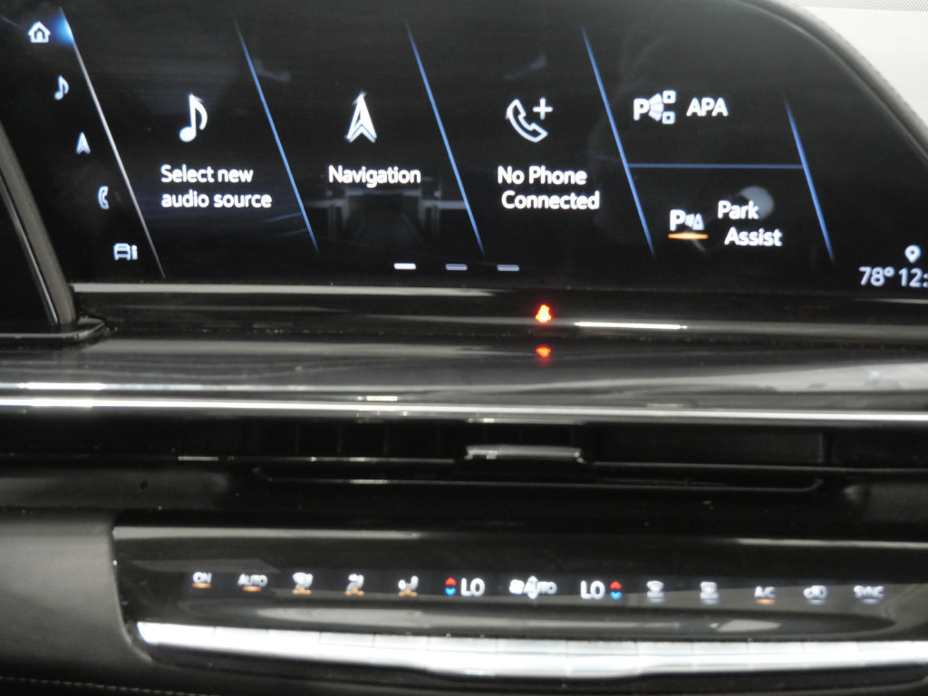 Used 2023 Cadillac Escalade Sport AWD/4WD image 20