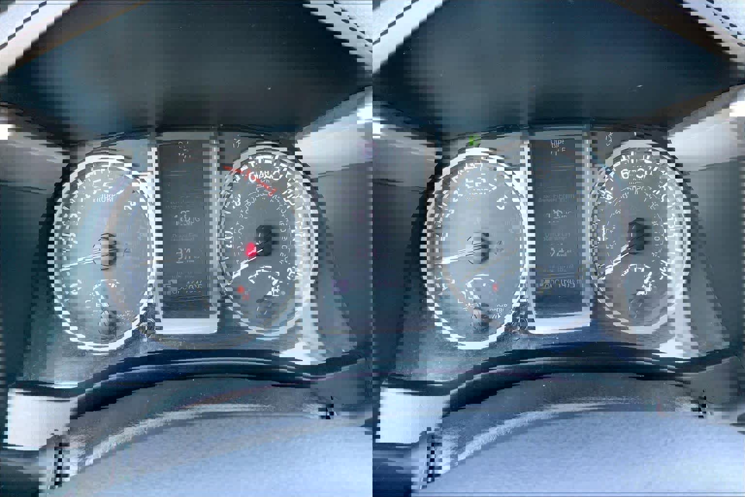 Used 2017 Toyota Tacoma SR5 image 25