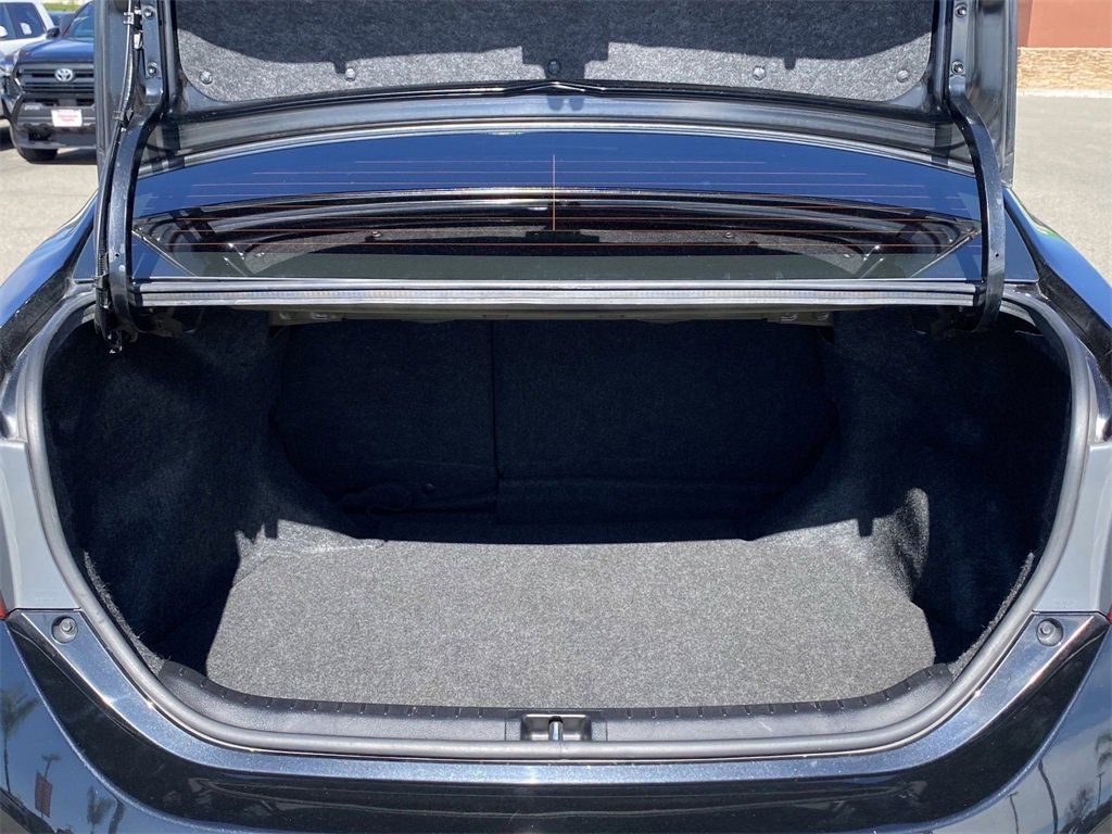 Certified 2017 Toyota Corolla SE image 17