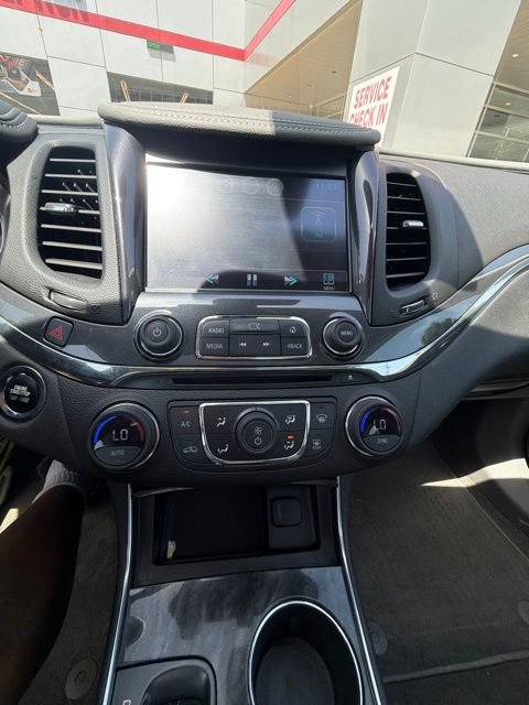 Used 2014 Chevrolet Impala LTZ FWD image 20