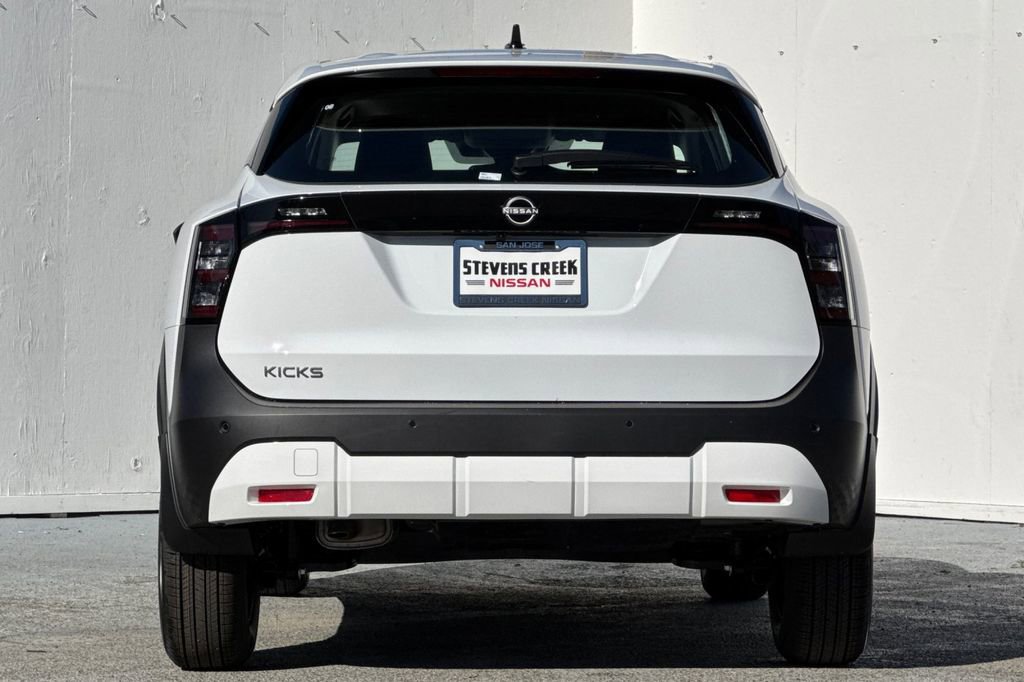 New 2026 Nissan Kicks S image 5