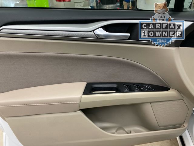 Used 2019 Ford Fusion SE image 25