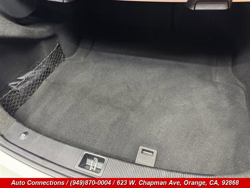 Used 2014 Mercedes-Benz C 250 Sedan image 29