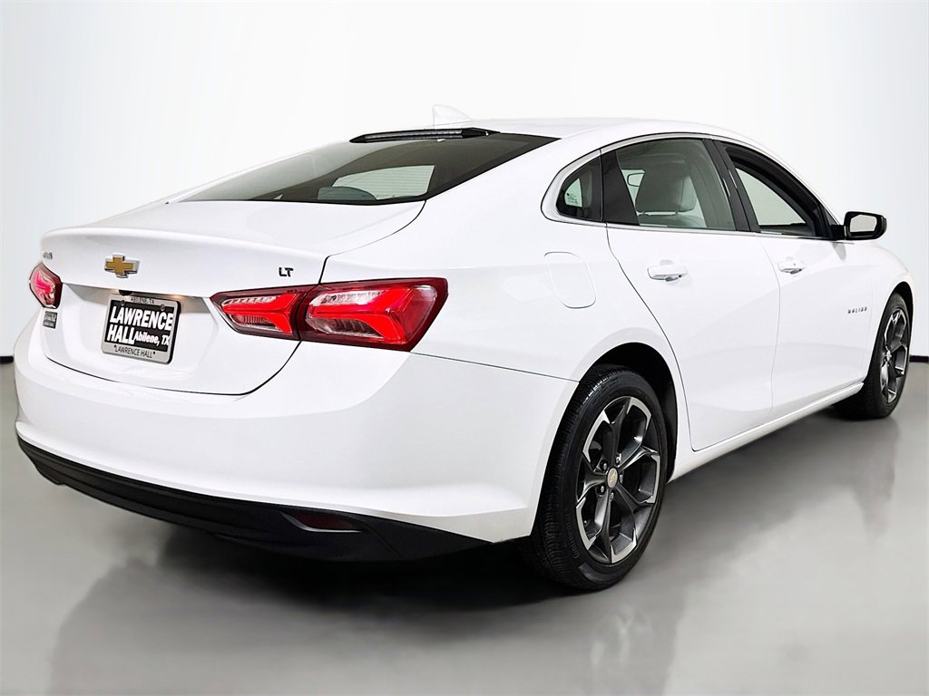 Used 2022 Chevrolet Malibu LT image 4