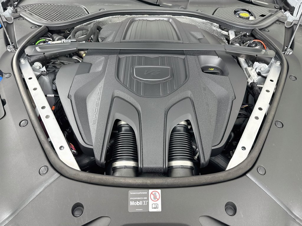 New 2026 Porsche Panamera 4 AWD/4WD image 32