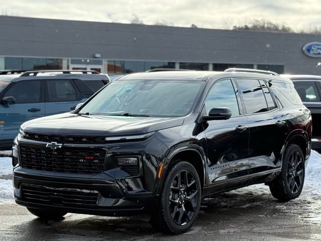 Used 2024 Chevrolet Traverse RS w/ LPO, Floor Liner Package image 34