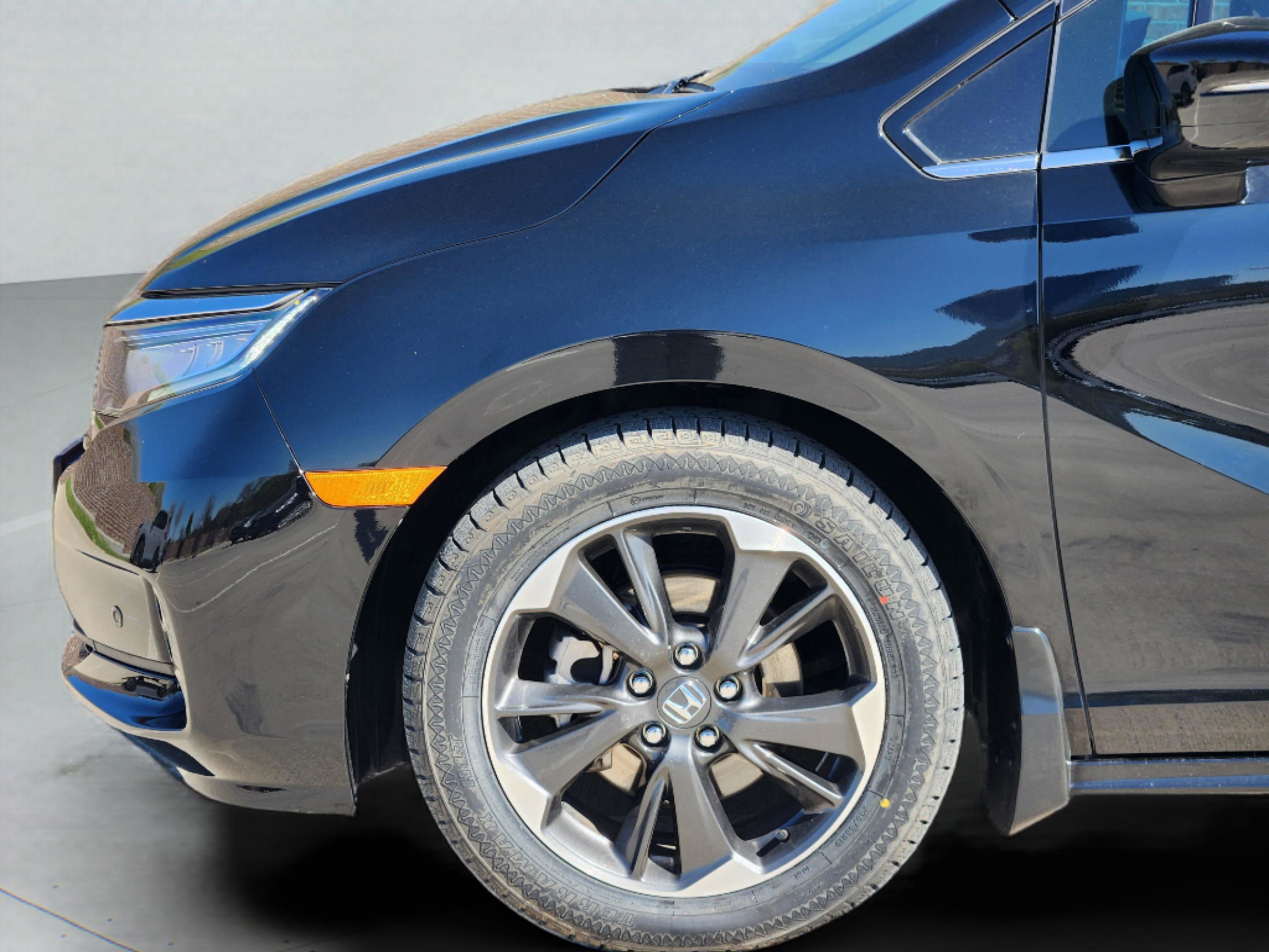Certified 2024 Honda Odyssey Elite image 10