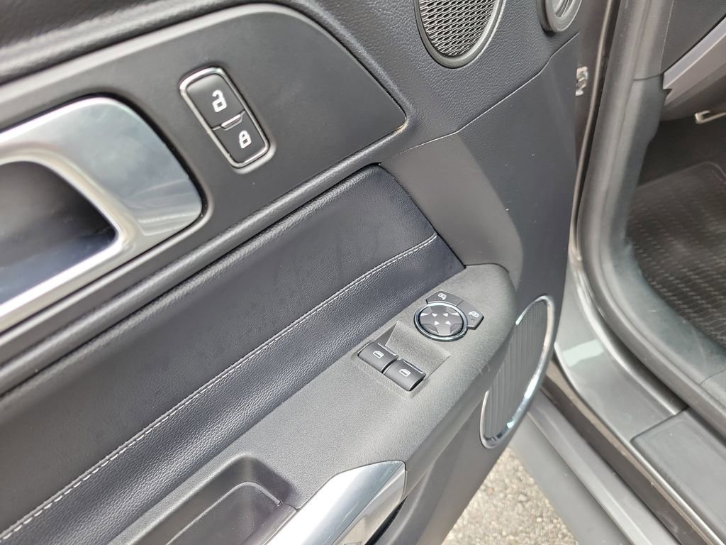 Used 2020 Ford Mustang GT Premium w/ Black Accent Package RWD image 19