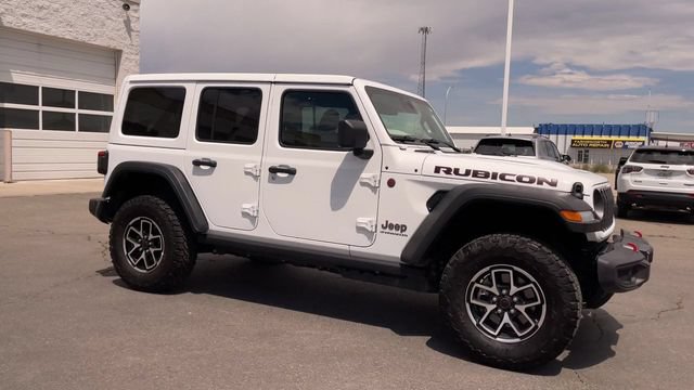 Used 2026 Jeep Wrangler Unlimited Rubicon AWD/4WD image 3