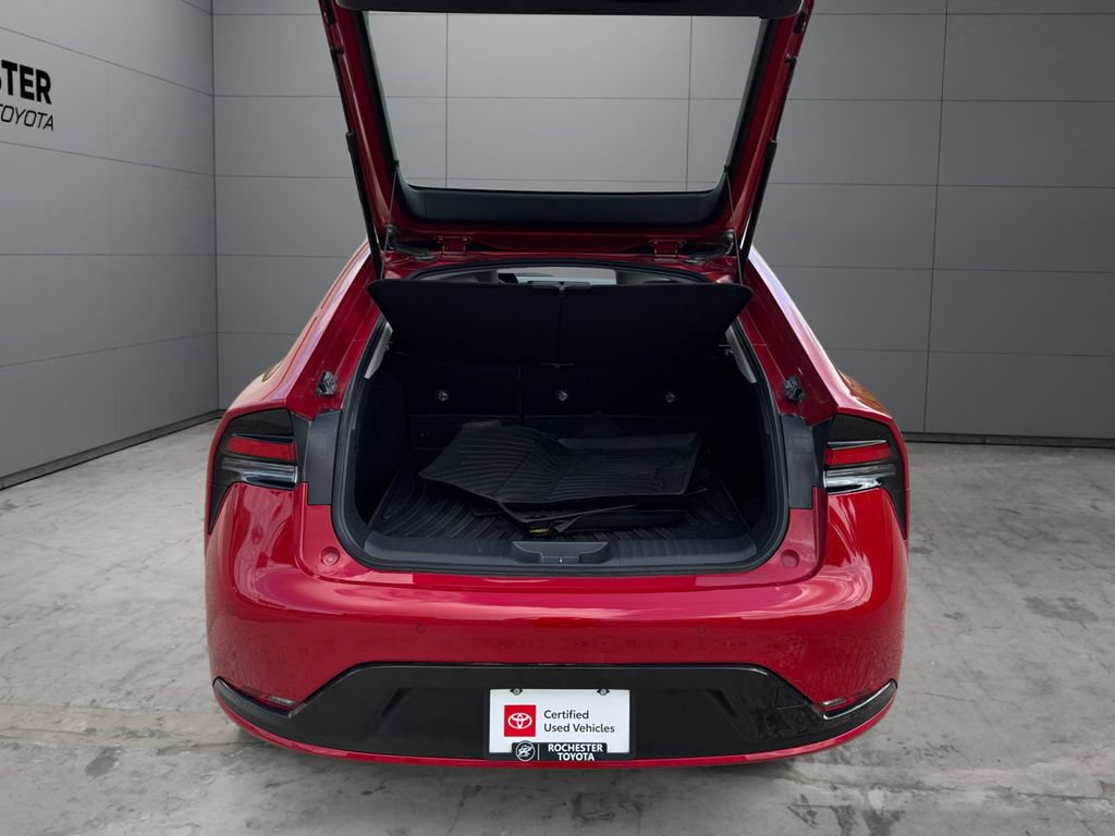 Certified 2024 Toyota Prius XLE AWD/4WD image 19
