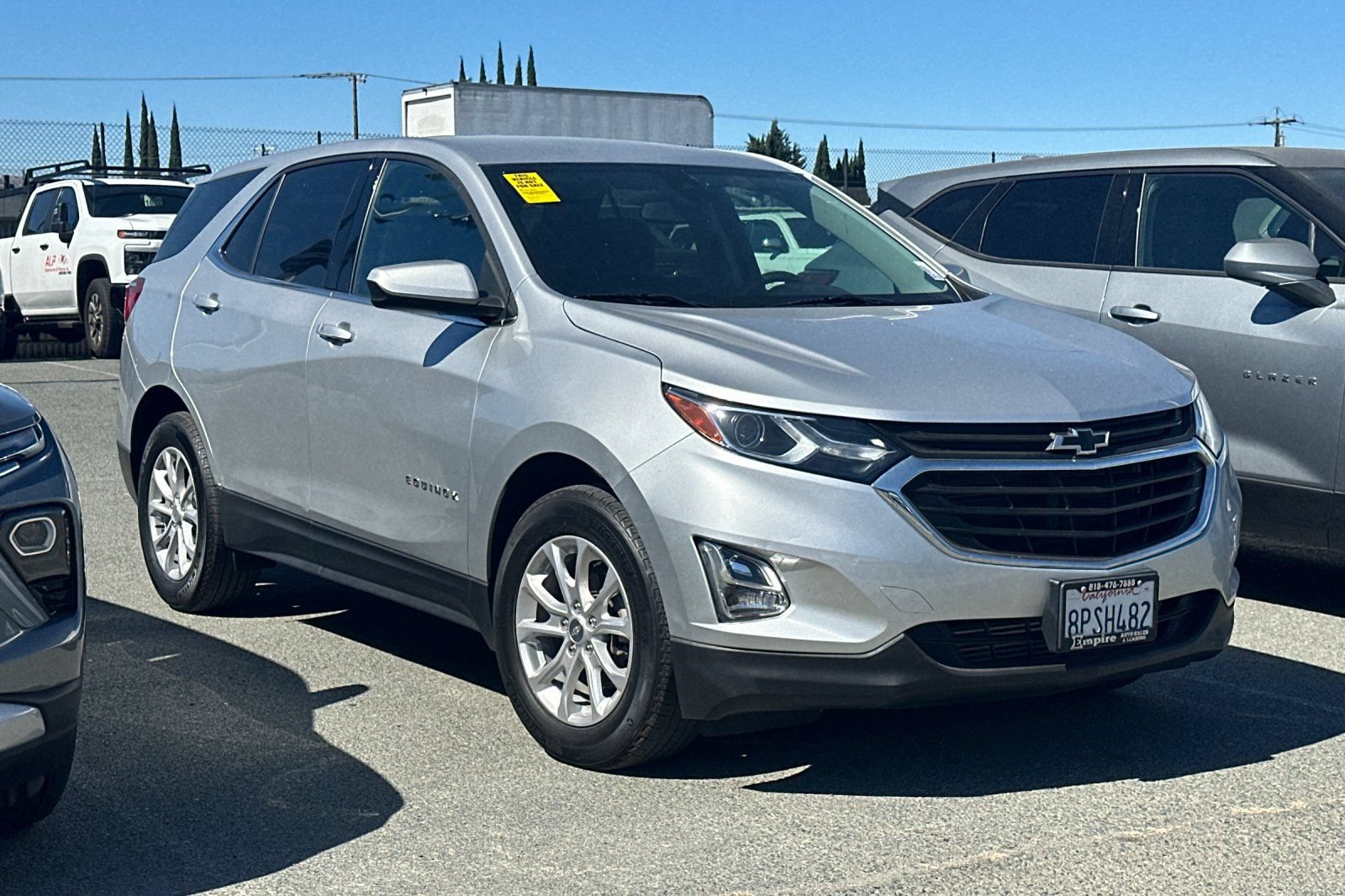 Used 2020 Chevrolet Equinox LT FWD image 2