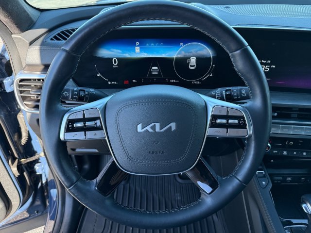 Used 2025 Kia Telluride SX Prestige X-Pro AWD/4WD image 17