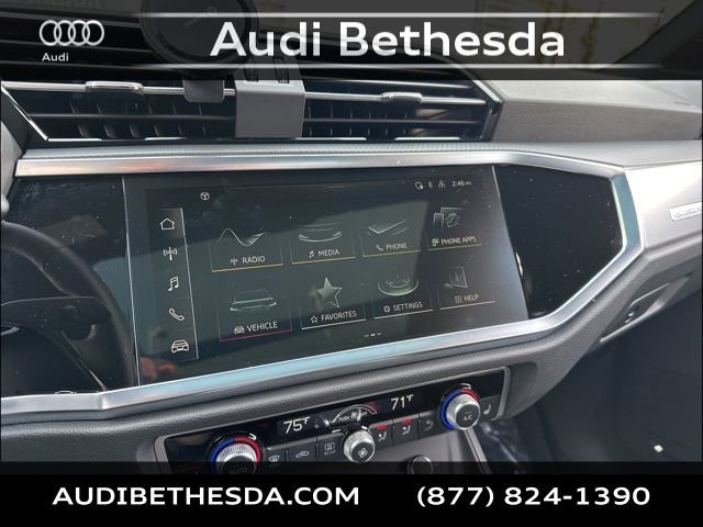 Certified 2025 Audi Q3 2.0T Premium Plus w/ Premium Plus Package image 19