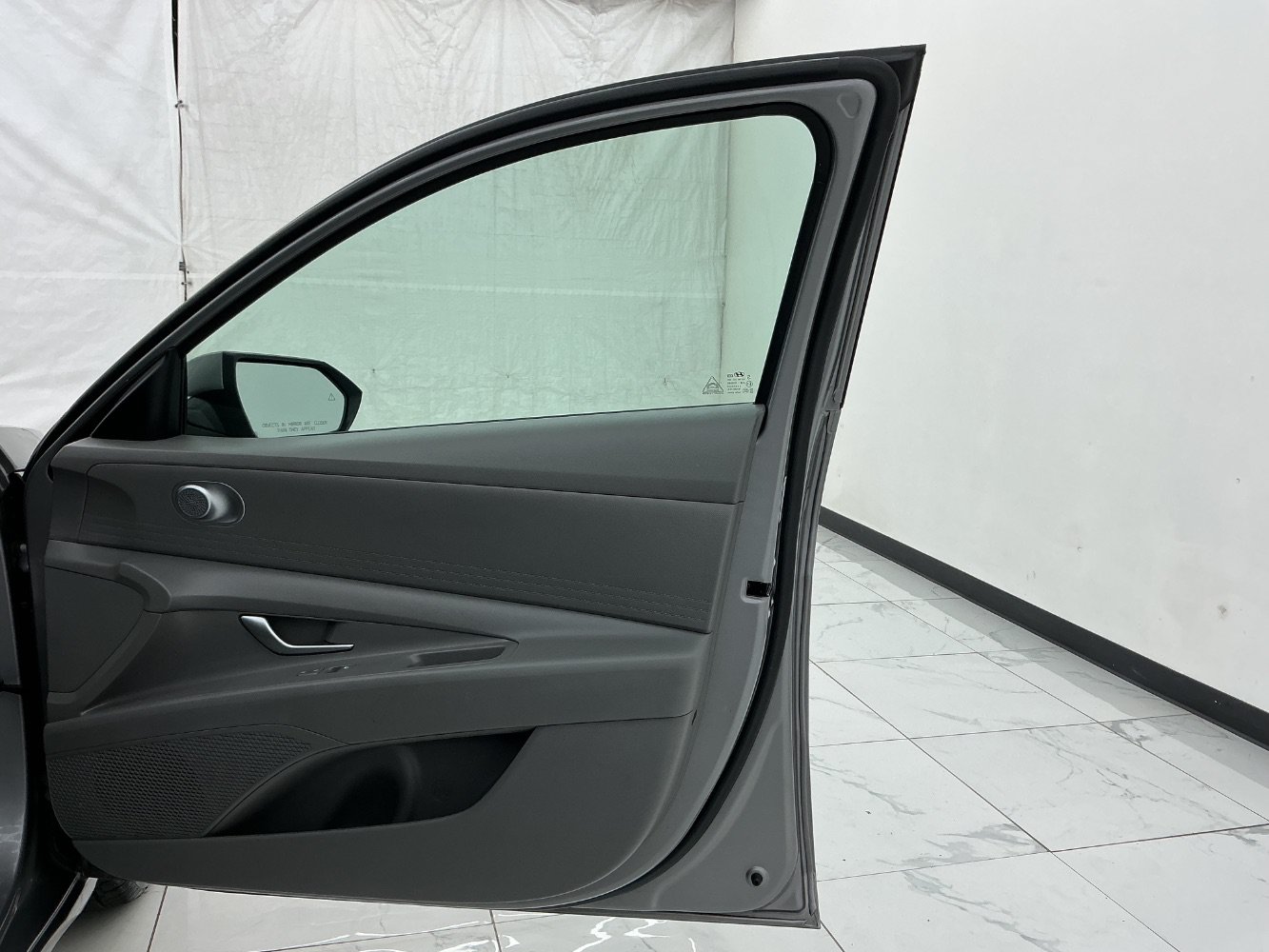 Used 2024 Hyundai Elantra Blue FWD image 21