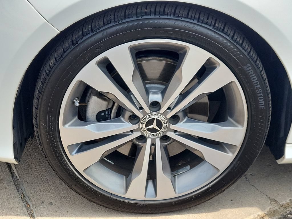 Used 2019 Mercedes-Benz CLA 250 4MATIC image 24