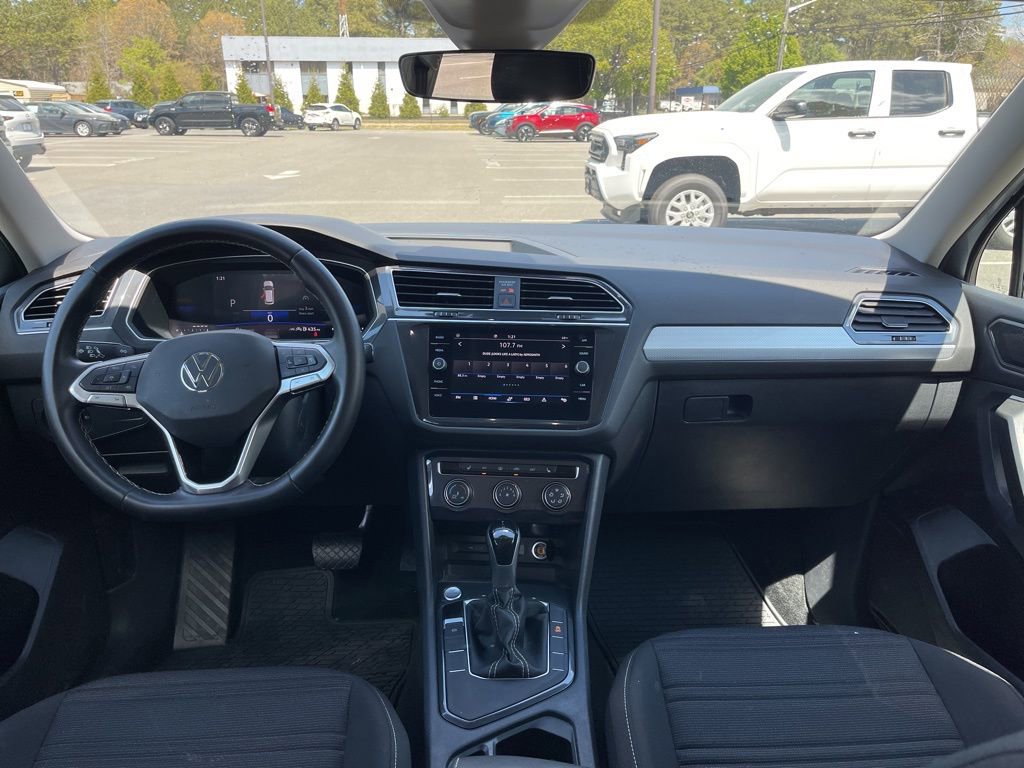 Used 2024 Volkswagen Tiguan S FWD image 8