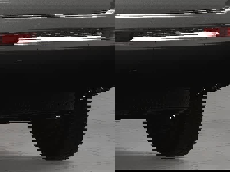 New 2025 Jeep Grand Cherokee L Laredo w/ Luxury Tech Group I image 12