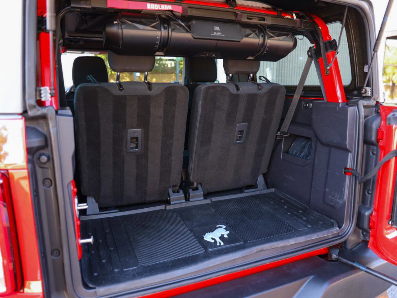 Used 2022 Ford Bronco 2-Door w/ Sasquatch Package AWD/4WD image 14