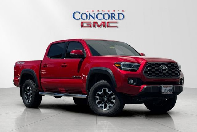Used 2023 Toyota Tacoma TRD Off-Road AWD/4WD image 1