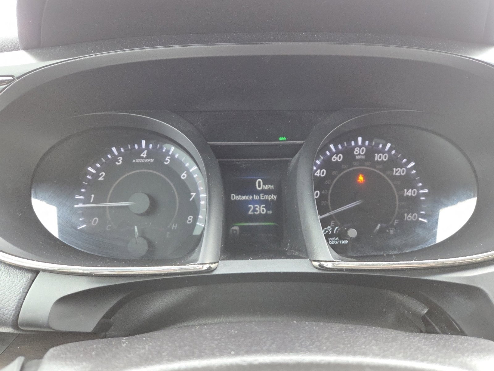 Used 2016 Toyota Avalon Limited image 29