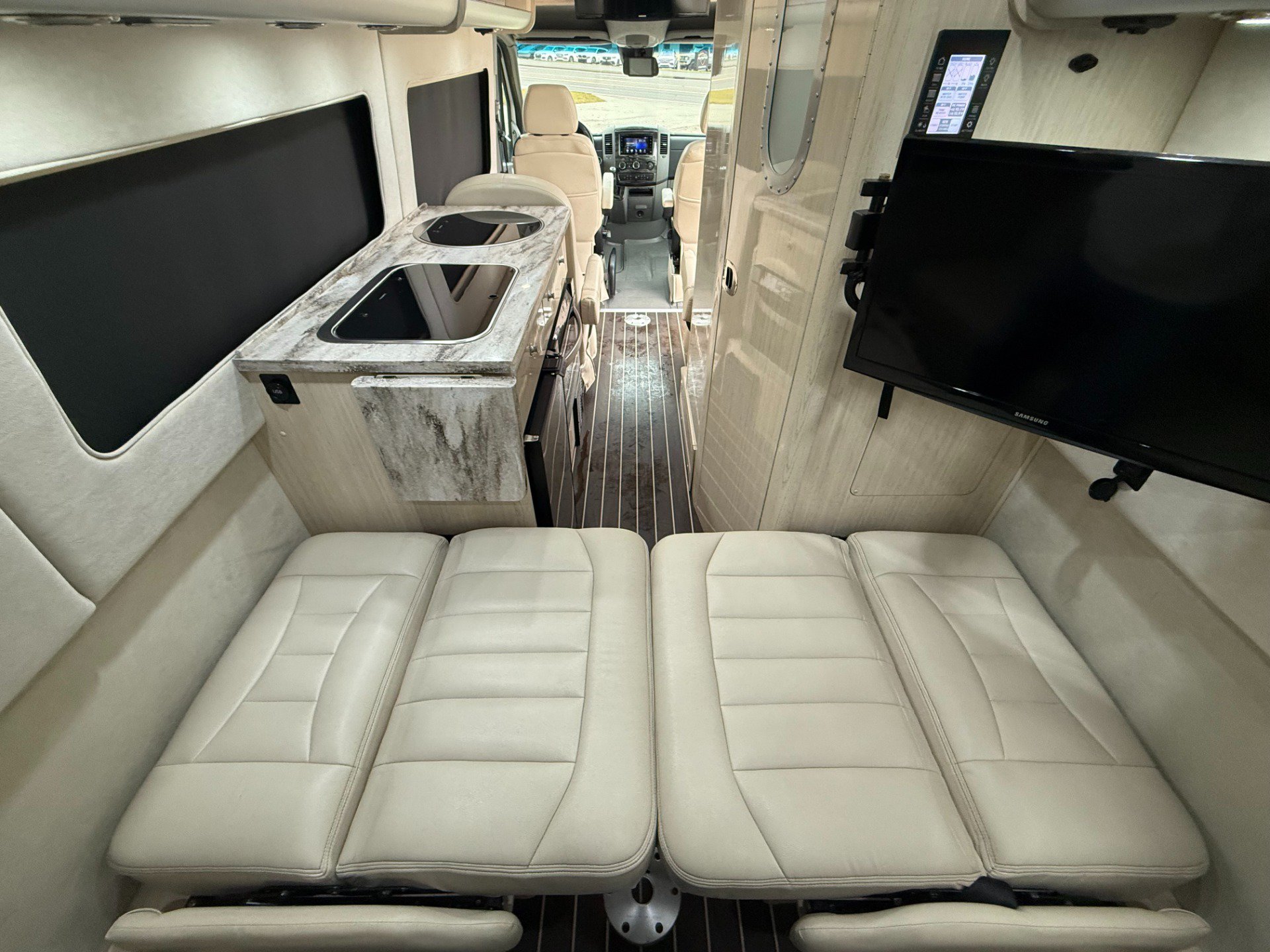 Used 2017 Mercedes-Benz Sprinter 3500 image 54
