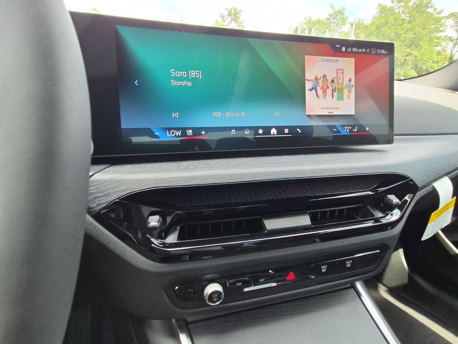 New 2026 BMW 230i xDrive Coupe w/ Premium Package AWD/4WD image 28