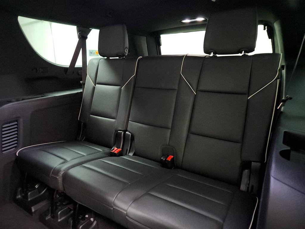 Used 2022 Cadillac Escalade ESV Sport w/ Touring Package AWD/4WD image 27