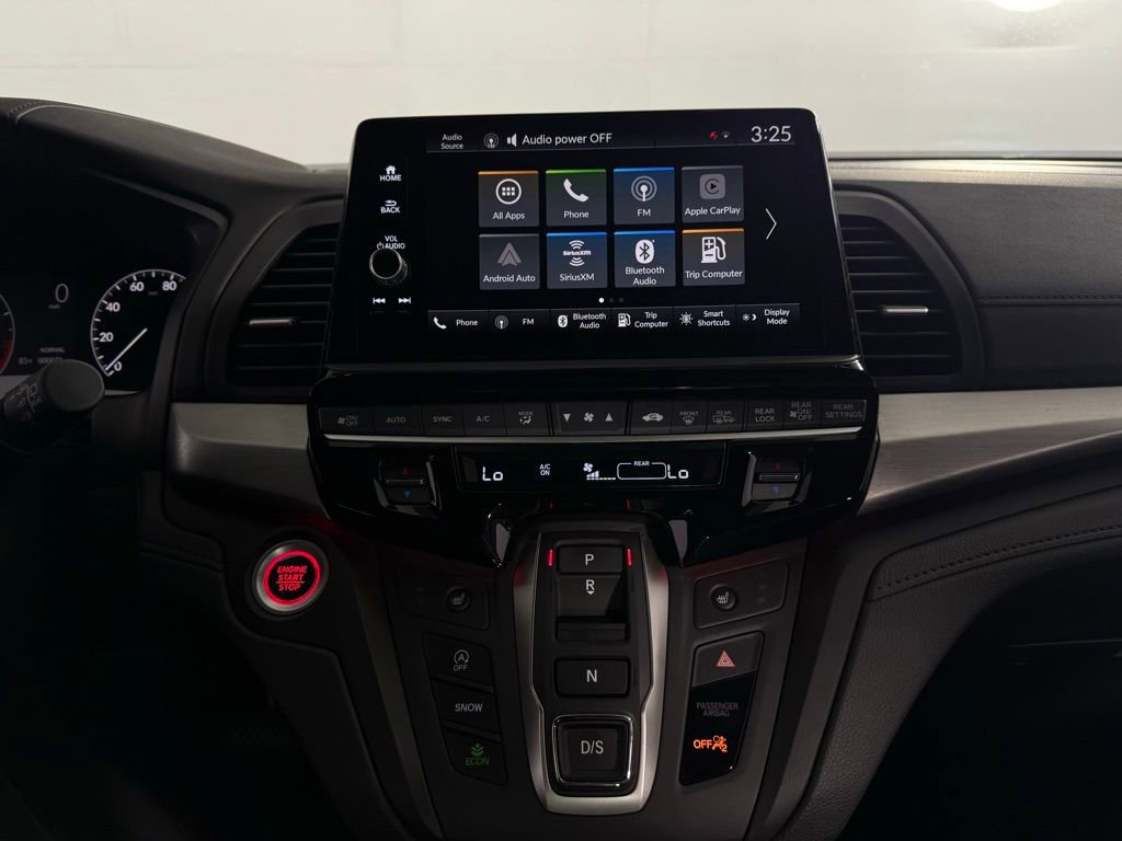Used 2025 Honda Odyssey Sport-L image 19