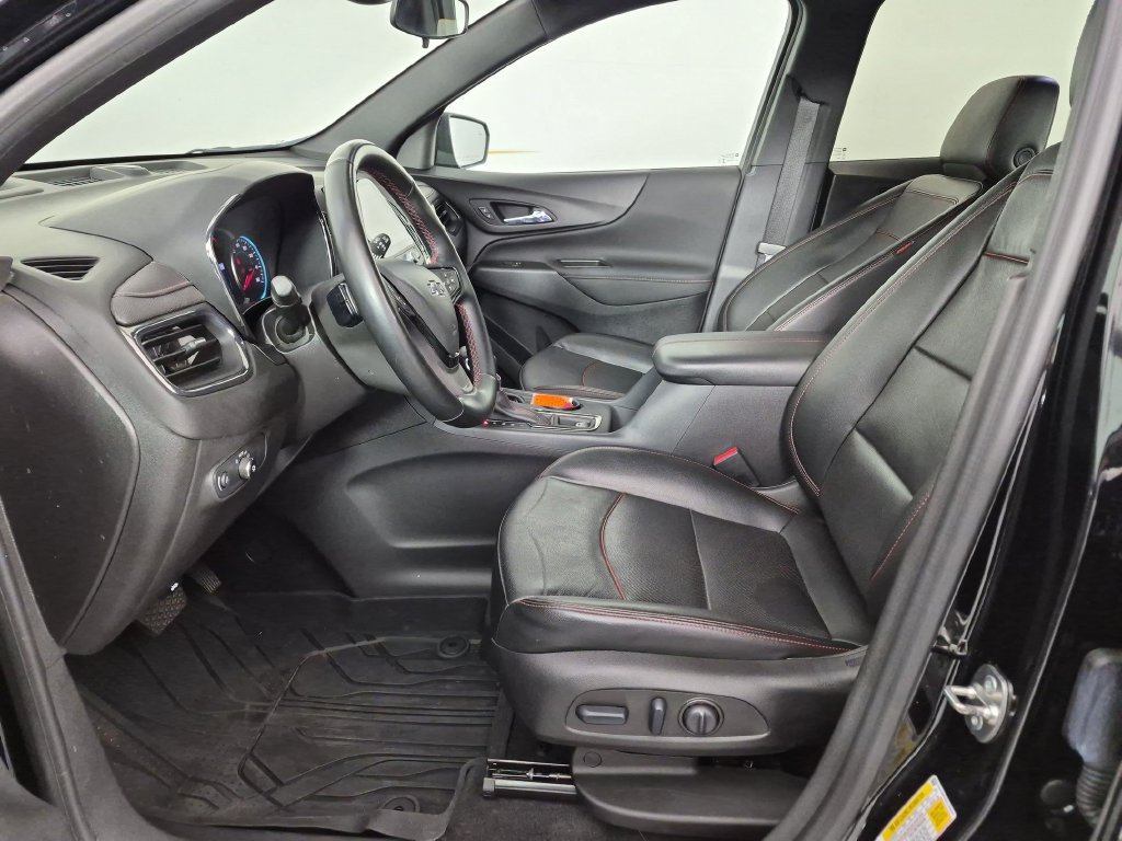 Used 2024 Chevrolet Equinox RS w/ RS Leather Package FWD image 18
