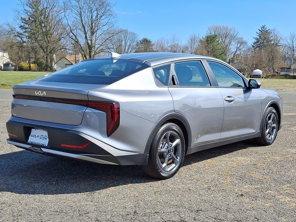 Certified 2025 Kia K4 FWD image 7