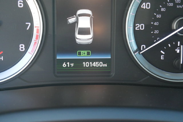 Used 2018 Hyundai Sonata Limited w/ Winter Weather Package FWD image 19