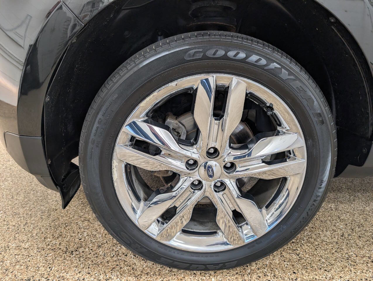 Used 2013 Ford Edge SEL image 23