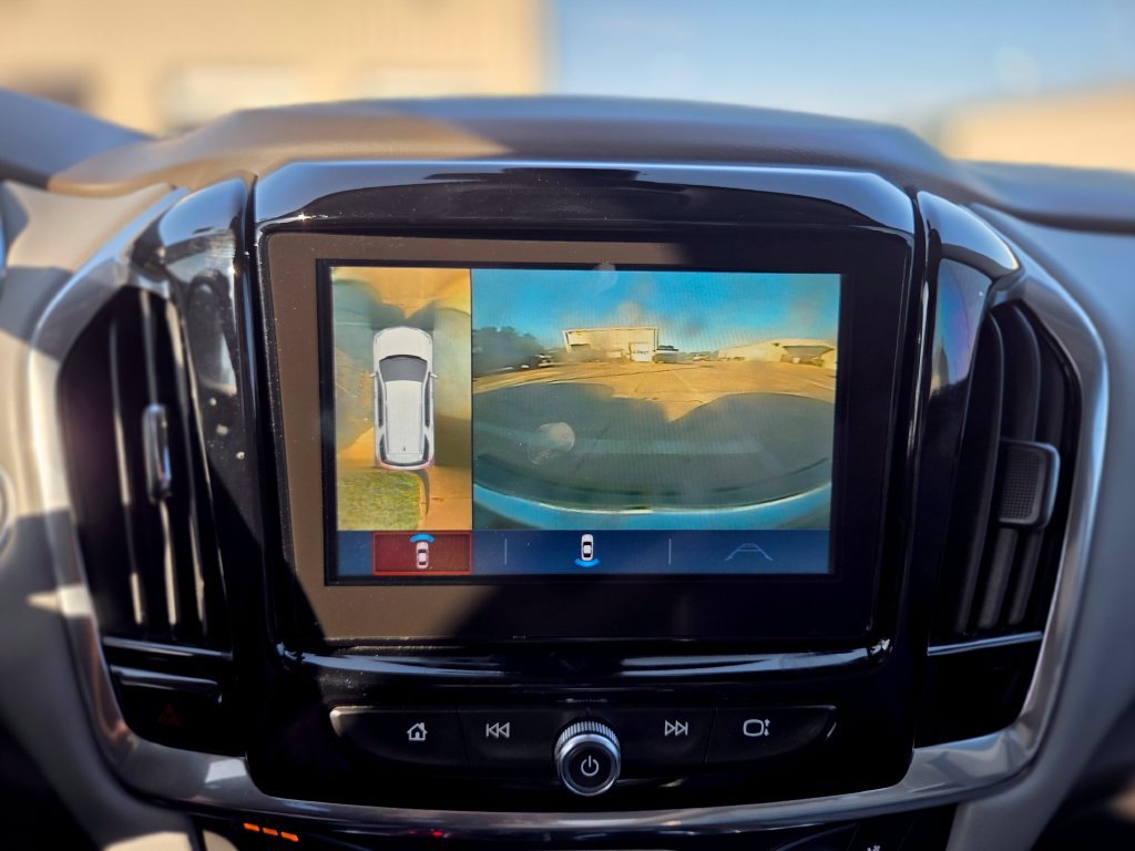 Used 2019 Chevrolet Traverse Premier w/ LPO, Cargo Package AWD/4WD image 25